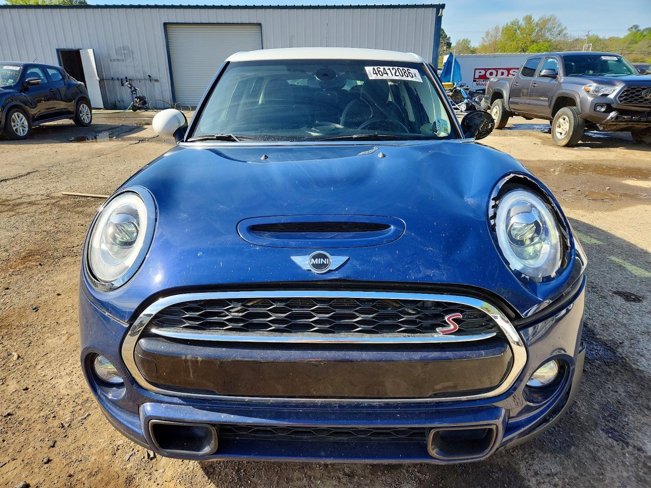 2016 MINI COOPER S photo 9