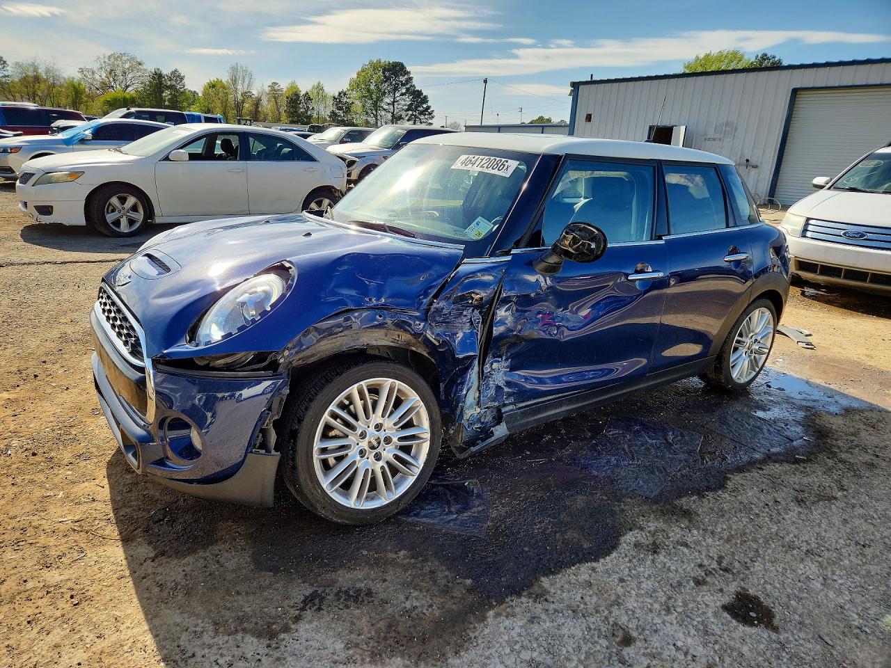 2016 MINI COOPER