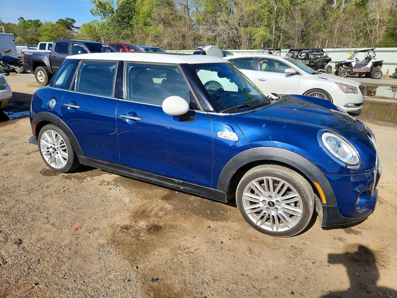 2016 MINI COOPER S photo 7