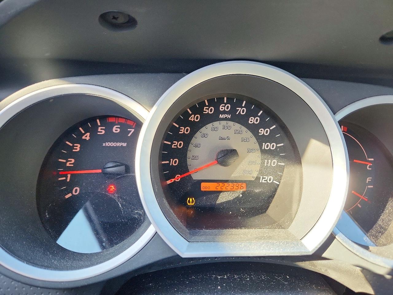 2009 TOYOTA TACOMA PRERUNNER V6 photo 17