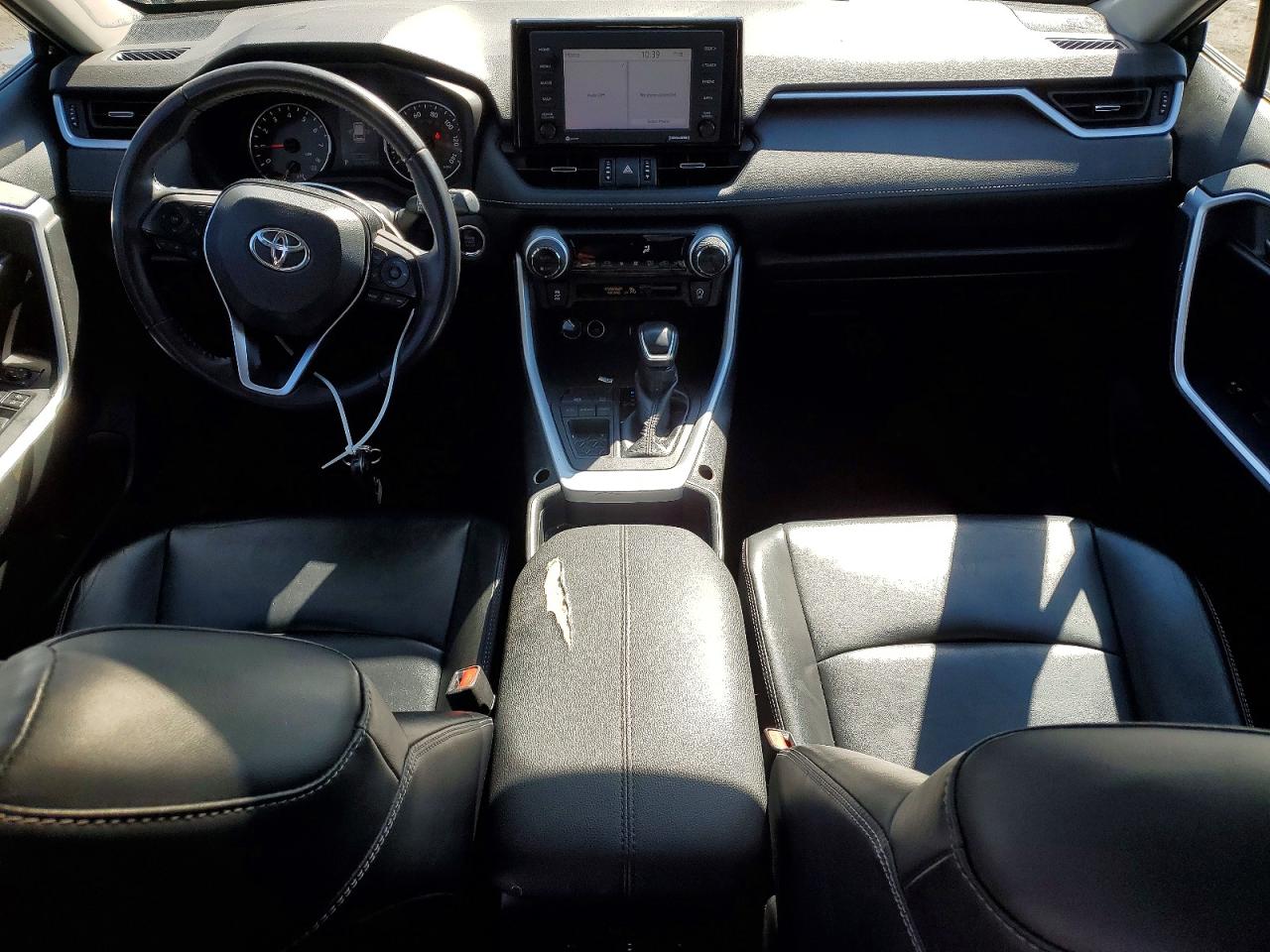 2021 TOYOTA RAV4 XLE PREMIUM photo 8
