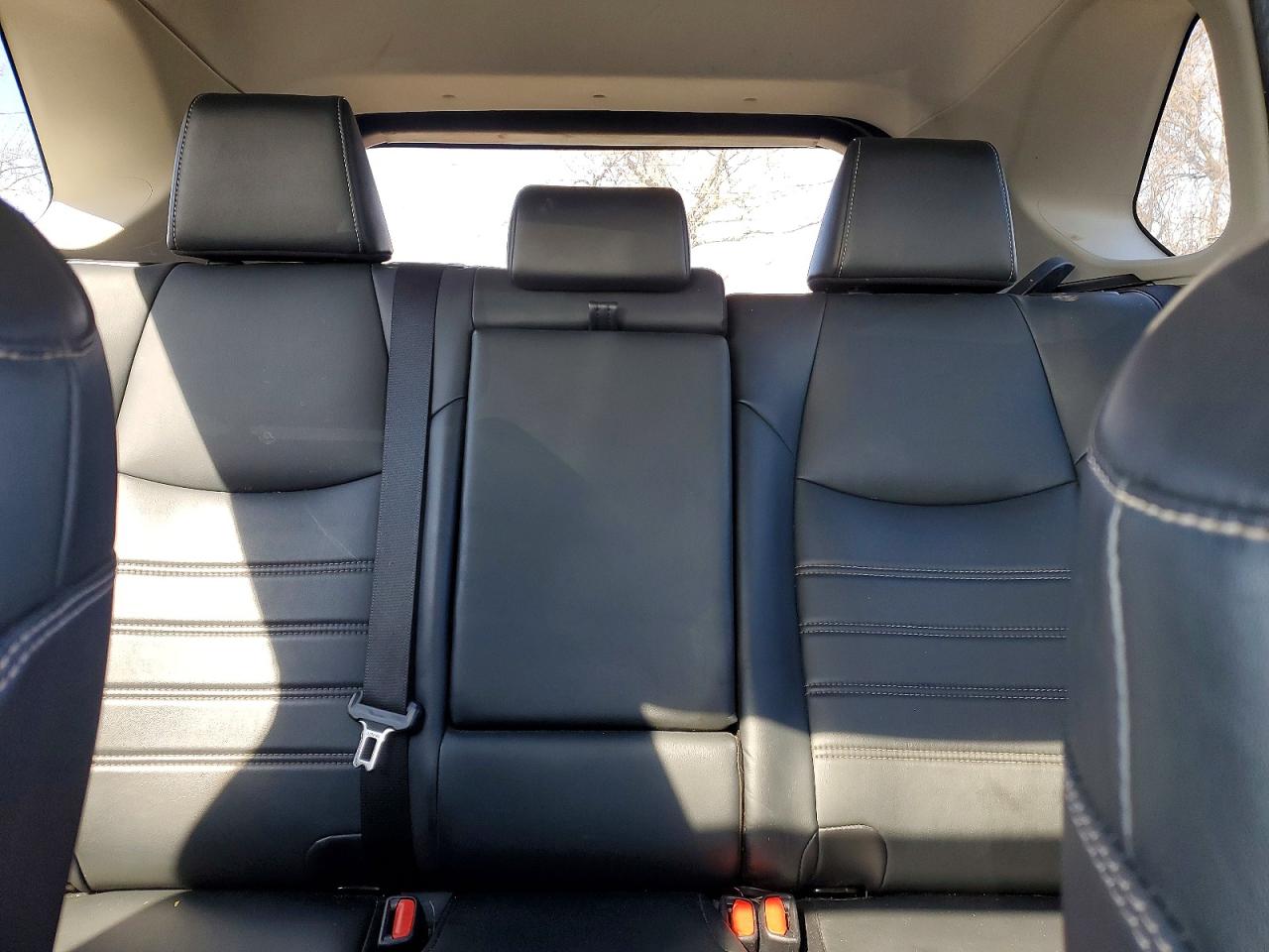 2021 TOYOTA RAV4 XLE PREMIUM photo 10