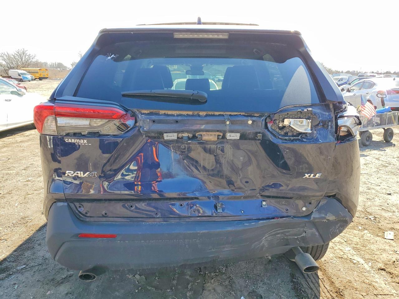 2021 TOYOTA RAV4 XLE PREMIUM photo 6