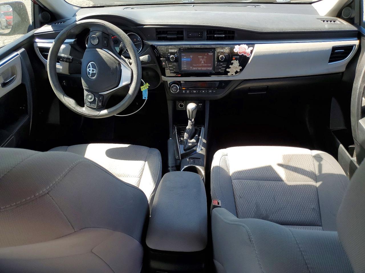 2015 TOYOTA COROLLA LE PLUS photo 8