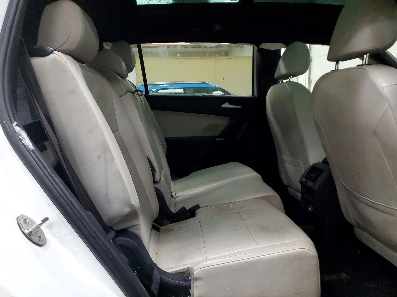 2020 VOLKSWAGEN TIGUAN SE photo 11
