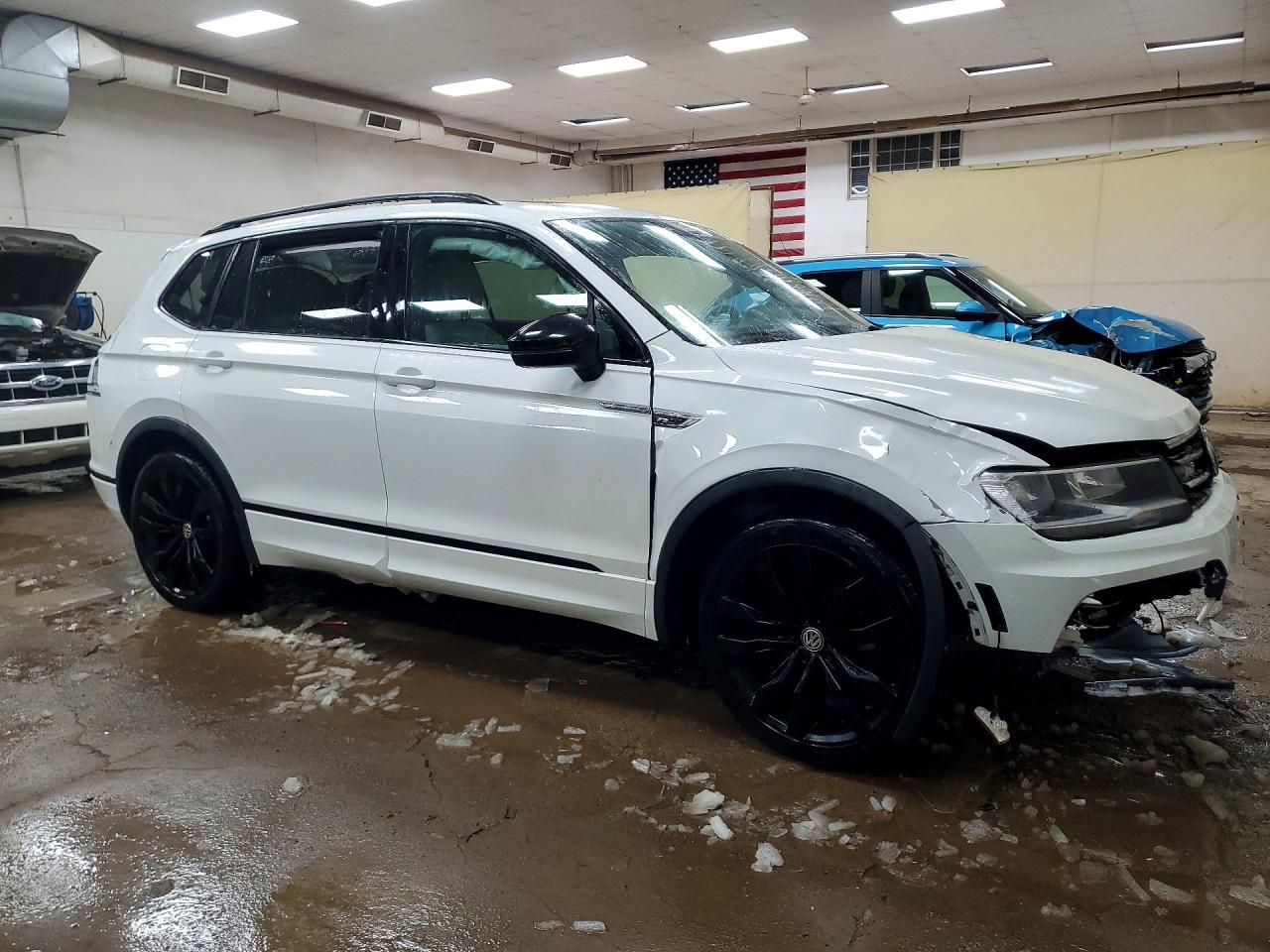 2020 VOLKSWAGEN TIGUAN SE photo 4