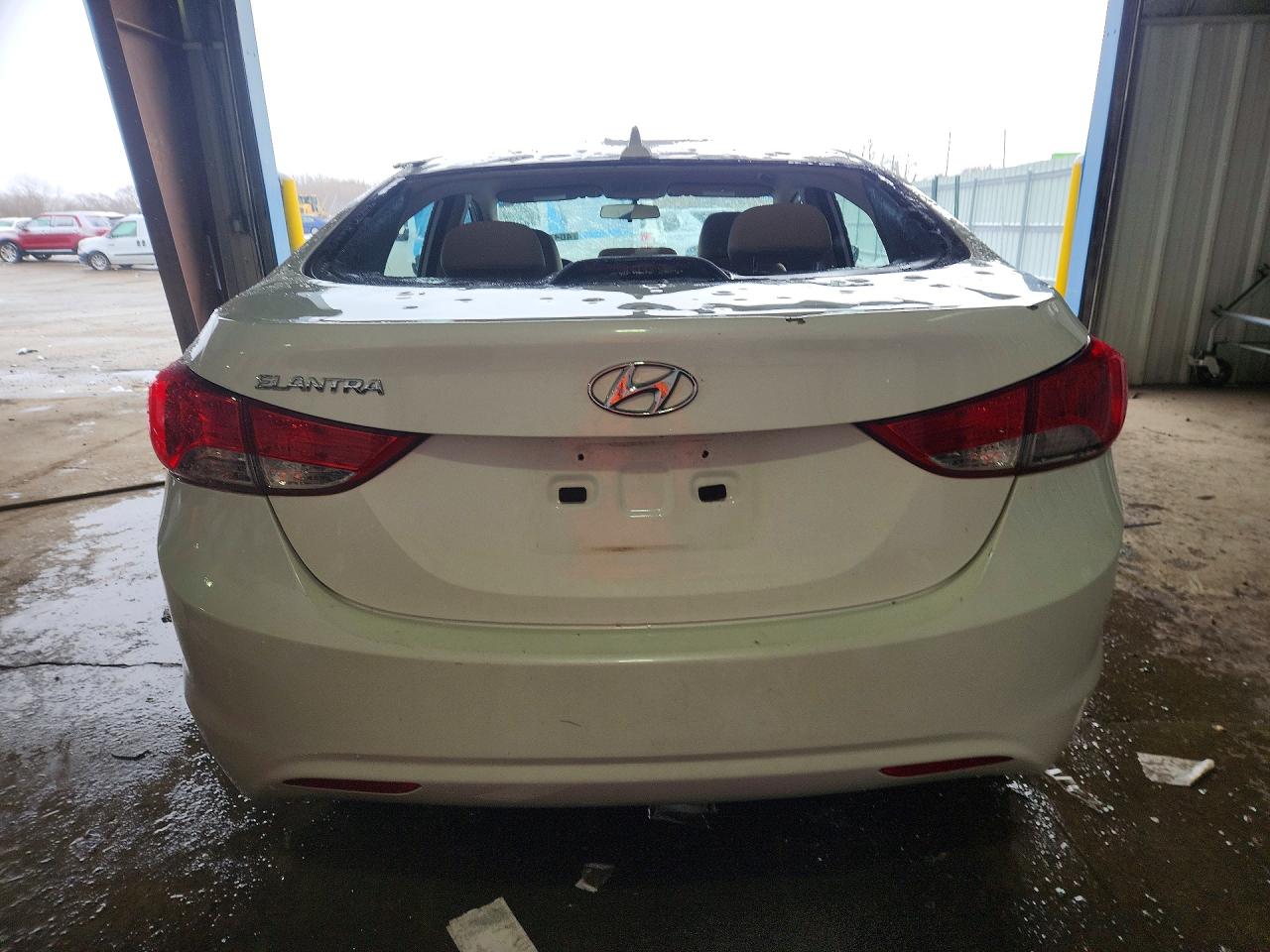 2013 HYUNDAI ELANTRA GLS photo 6