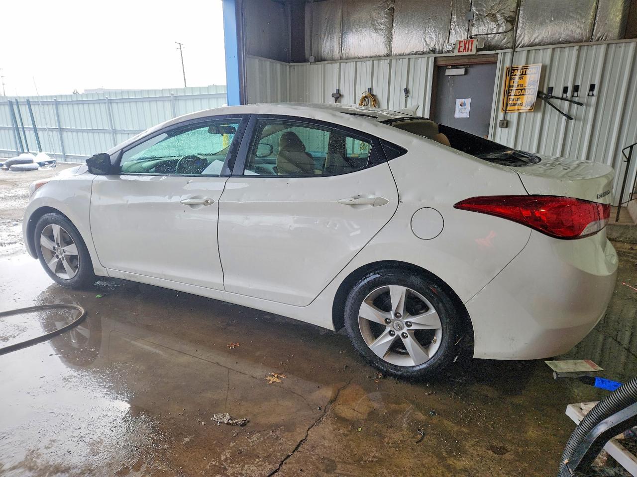 2013 HYUNDAI ELANTRA GLS photo 2
