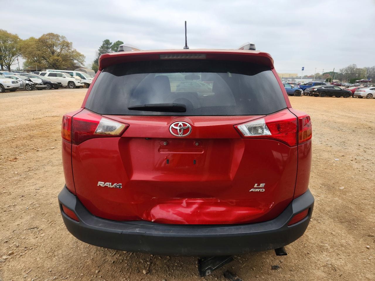 2014 TOYOTA RAV4 LE photo 11