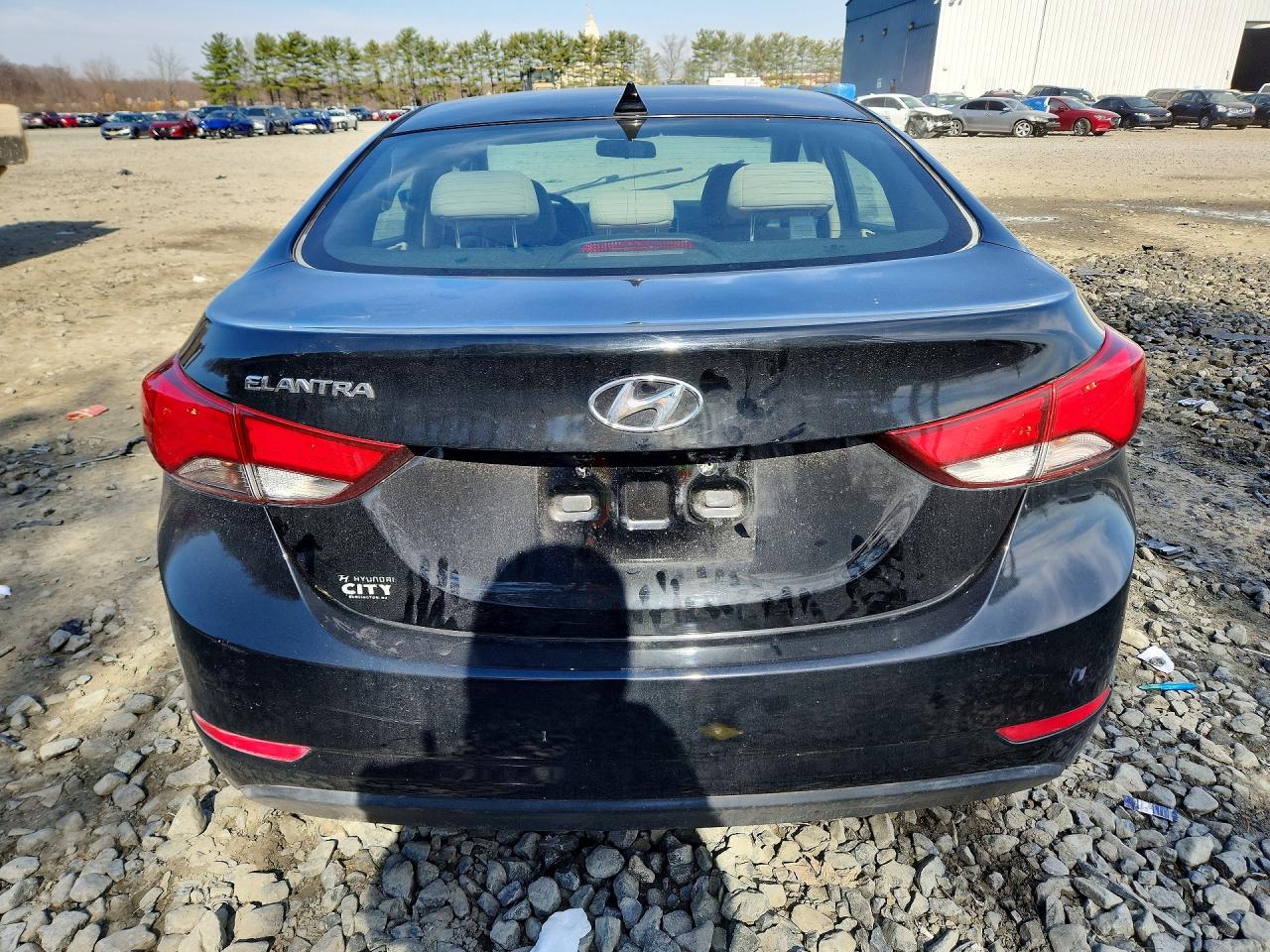 2016 HYUNDAI ELANTRA VALUE EDITION photo 11
