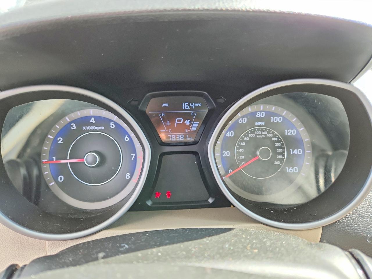 2016 HYUNDAI ELANTRA VALUE EDITION photo 17