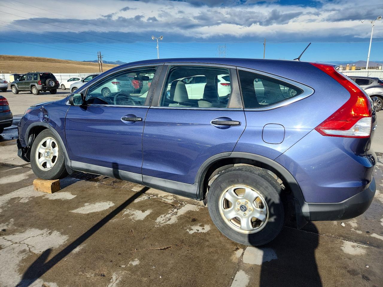 2014 HONDA CR-V LX photo 4
