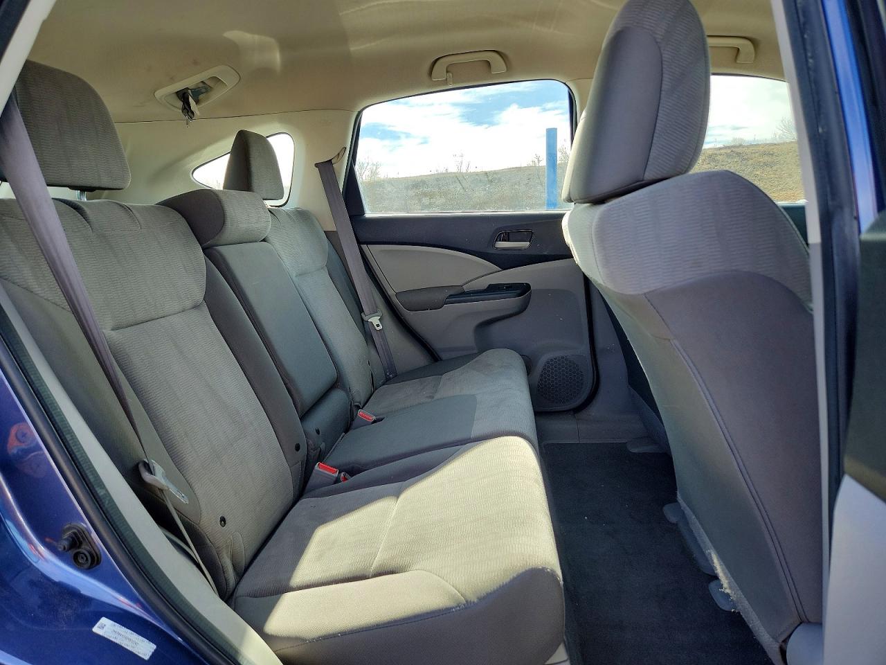 2014 HONDA CR-V LX photo 31