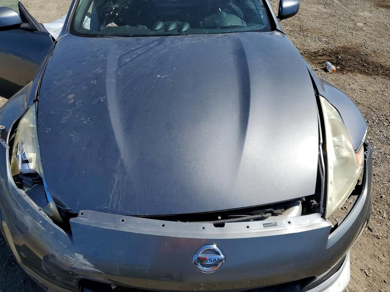 2016 NISSAN 370Z BASE photo 11