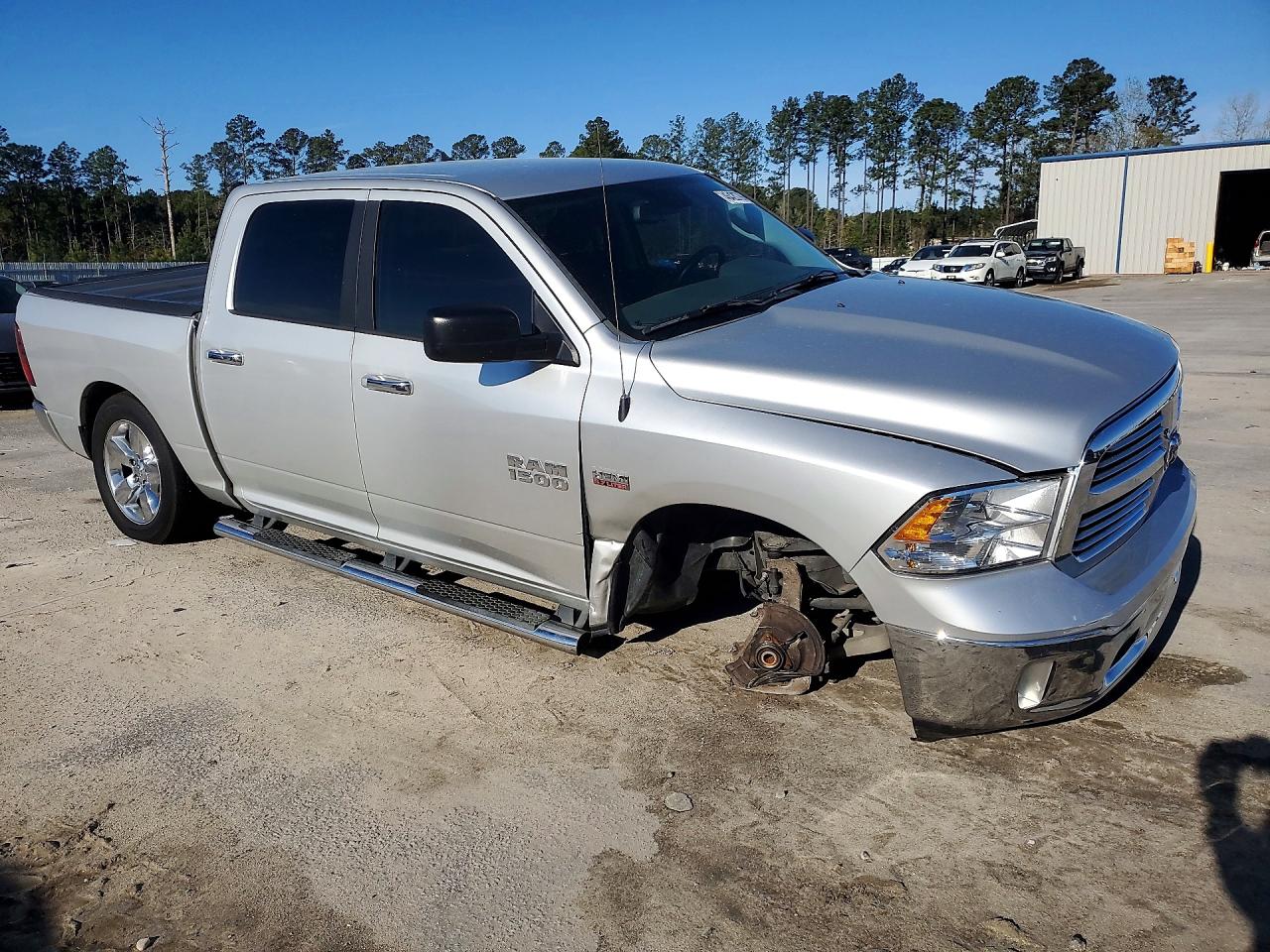 2014 RAM 1500 SLT photo 7