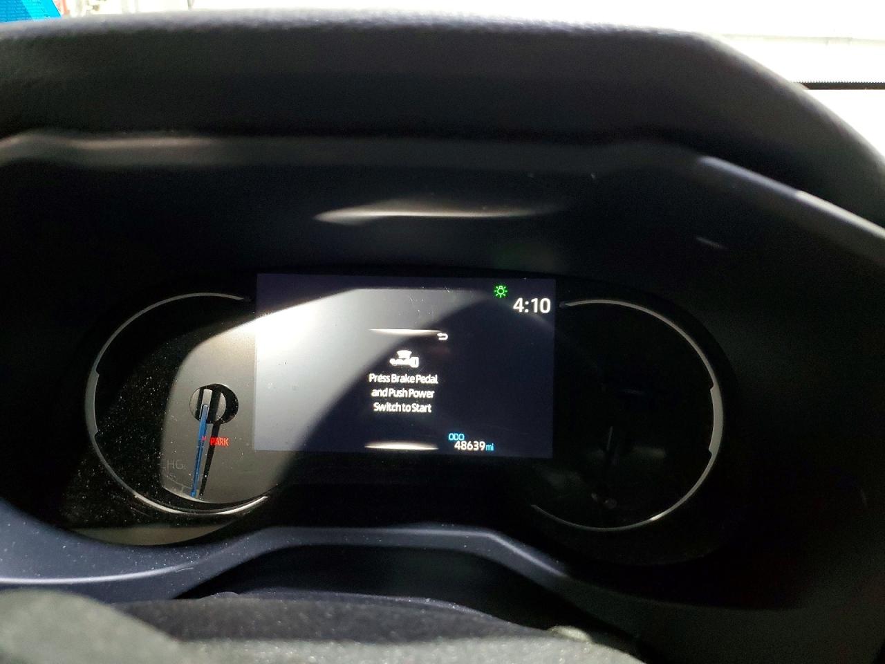 2022 TOYOTA RAV4 PRIME XSE photo 17