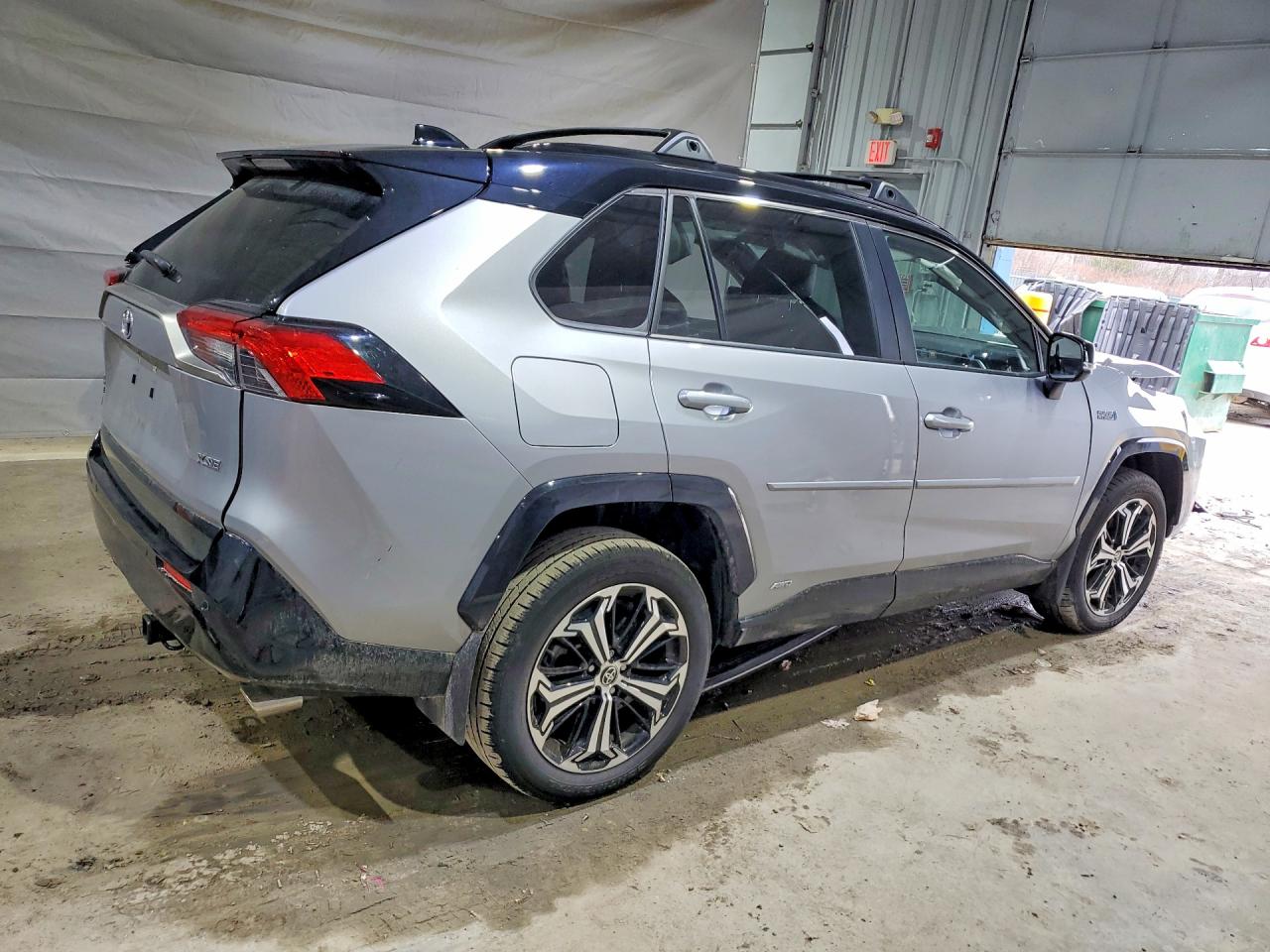 2022 TOYOTA RAV4 PRIME XSE photo 5