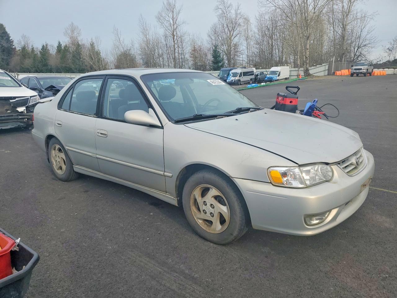 2001 TOYOTA COROLLA photo 10