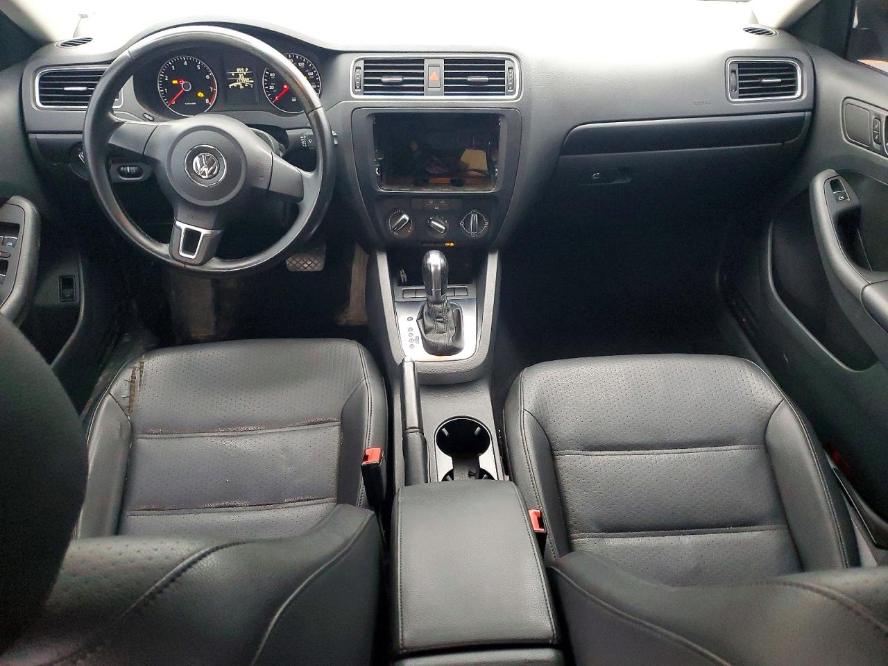 2013 VOLKSWAGEN JETTA SE photo 22