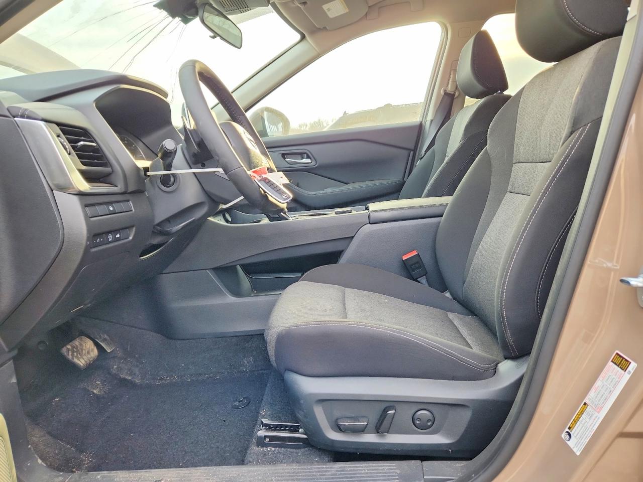 2025 NISSAN ROGUE SV photo 19
