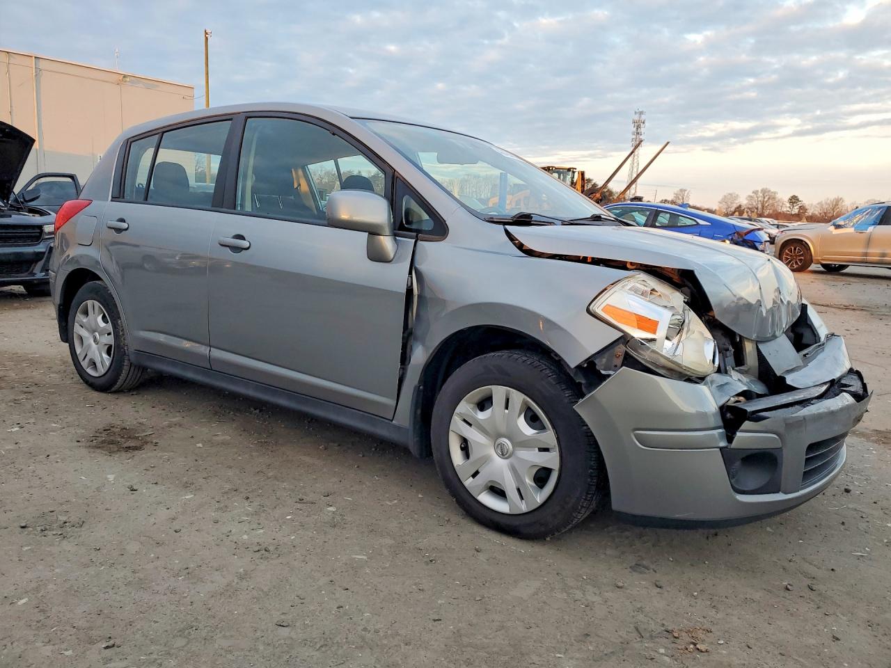 2011 NISSAN VERSA 1.8 S photo 10