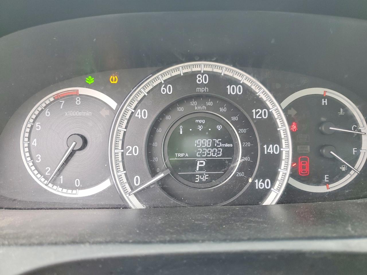 2017 HONDA ACCORD LX photo 25
