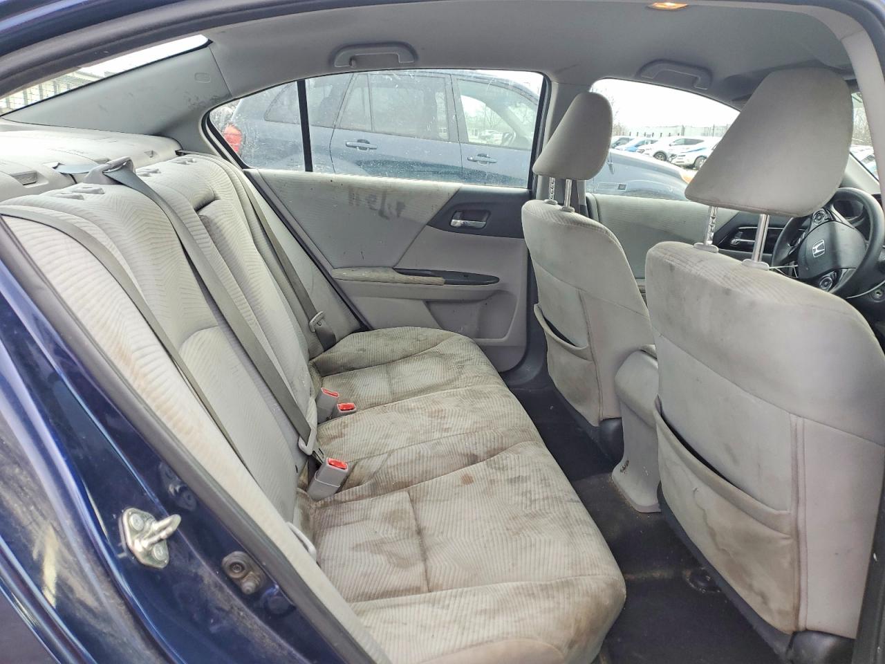 2017 HONDA ACCORD LX photo 28