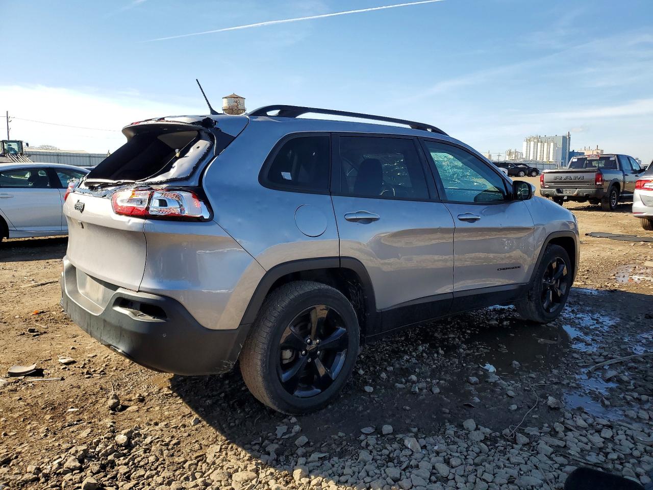 2018 JEEP CHEROKEE LATITUDE photo 7