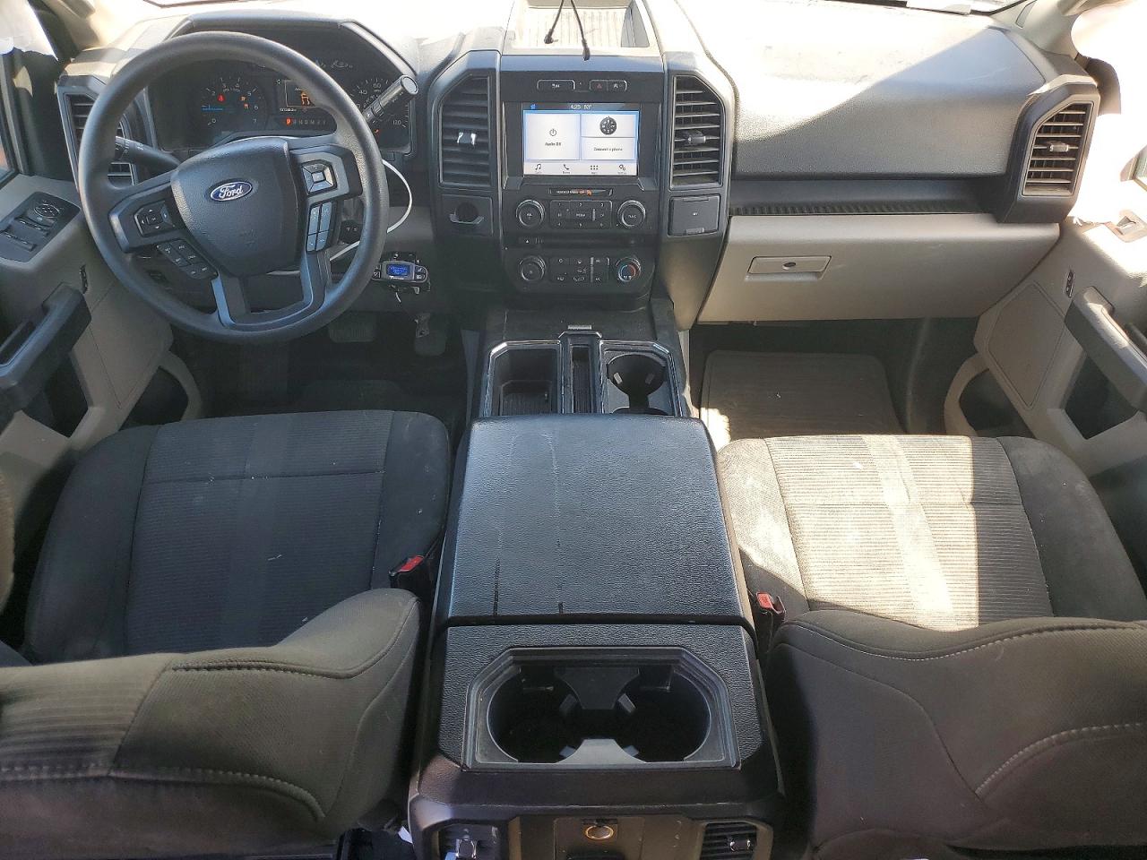 2017 FORD F150 SUPERCREW photo 22