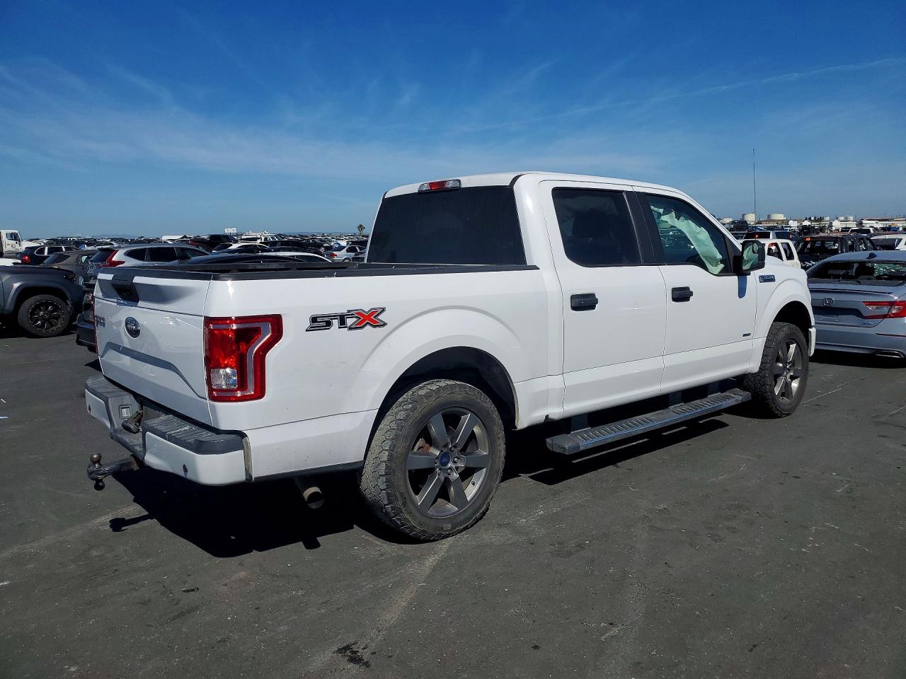 2017 FORD F150 SUPERCREW photo 7