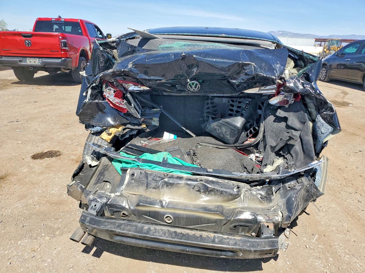 2012 VOLKSWAGEN JETTA BASE photo 6