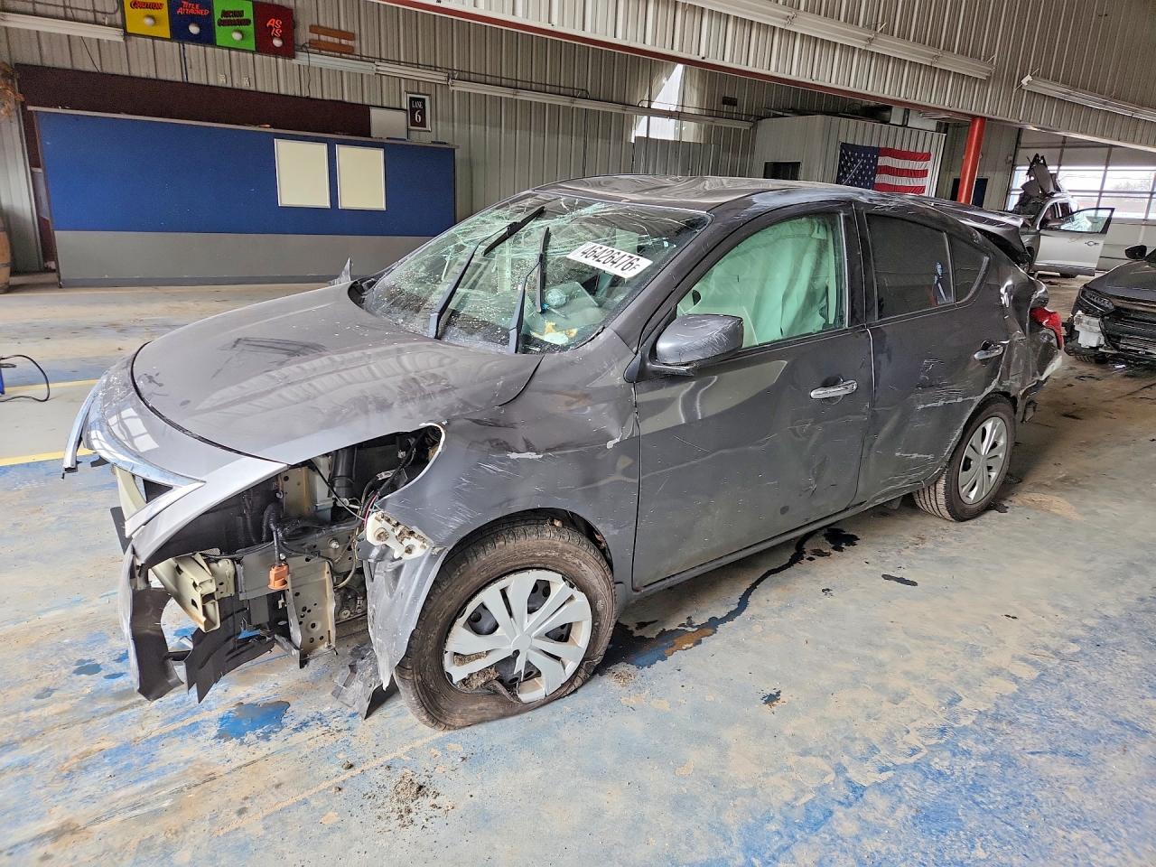 2019 NISSAN VERSA