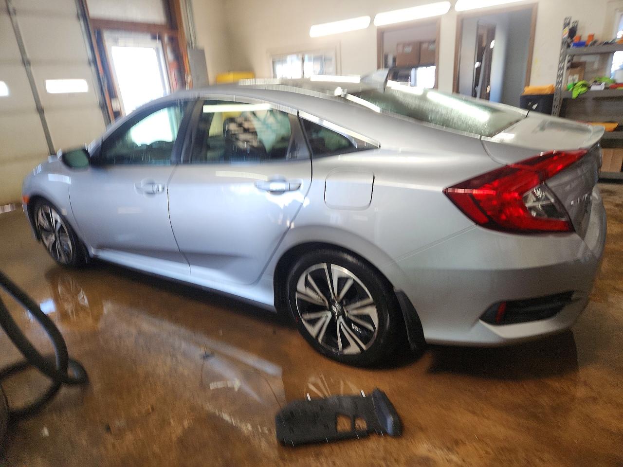 2016 HONDA CIVIC EX photo 3