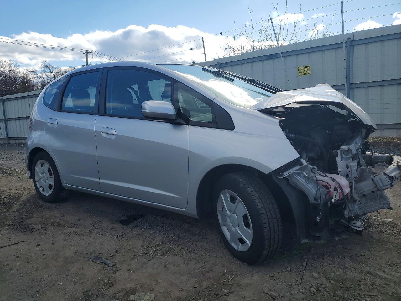 2013 HONDA FIT photo 4