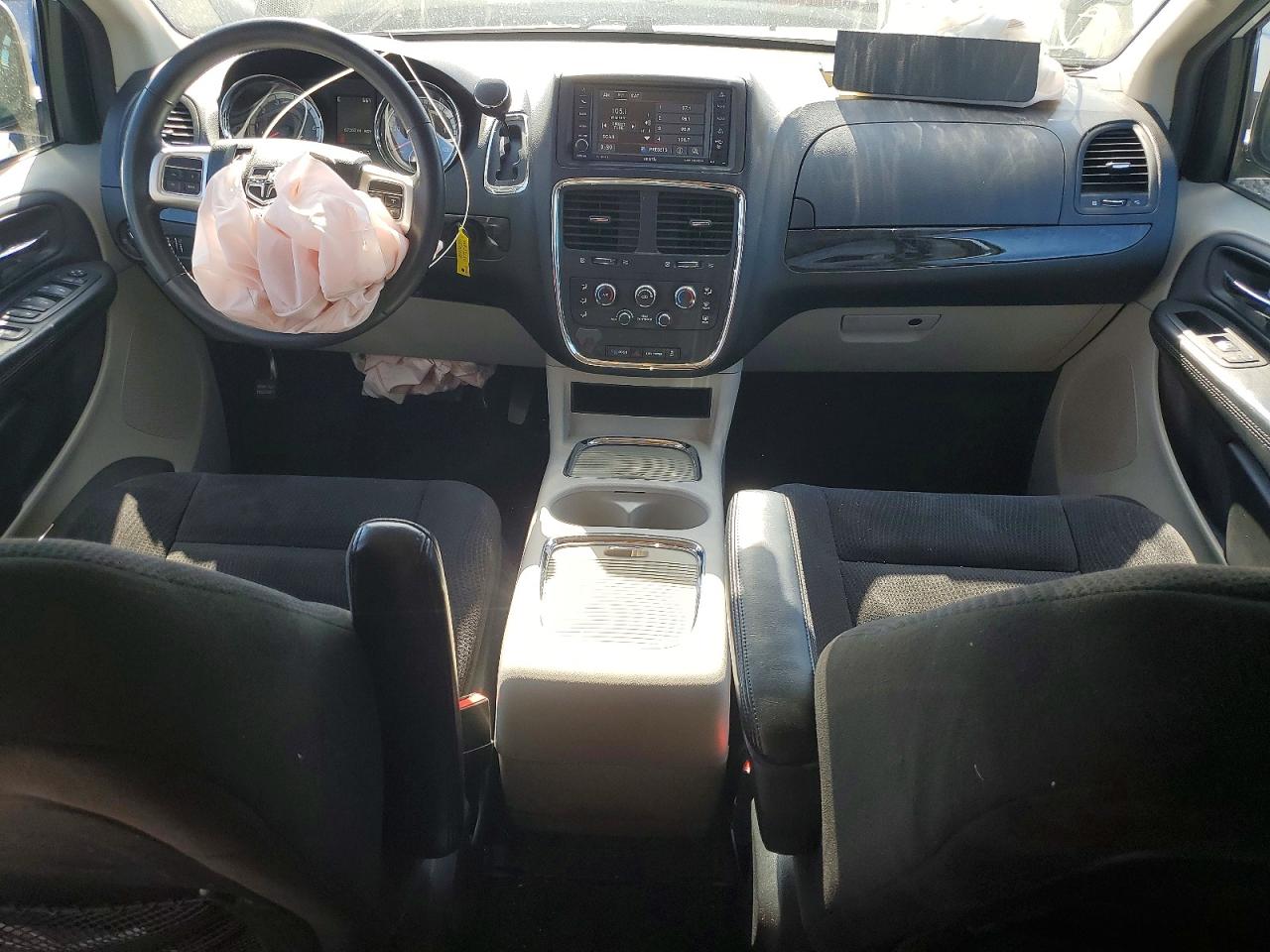 2015 DODGE GRAND CARAVAN SXT photo 22