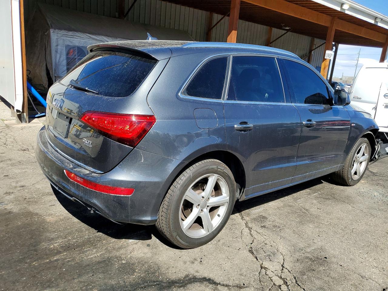 2017 AUDI Q5 PREMIUM PLUS photo 3