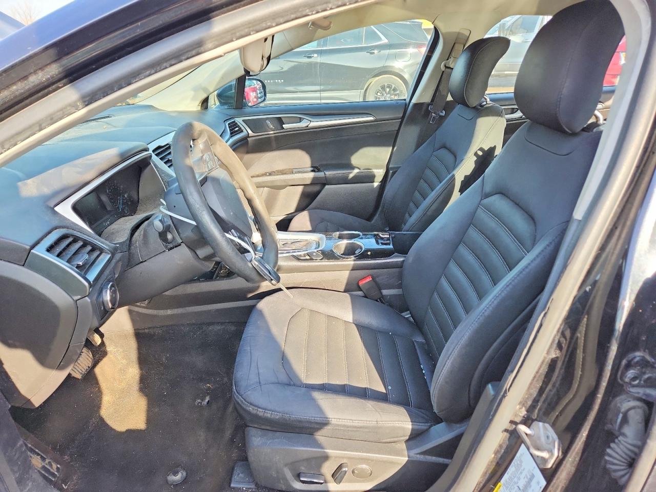 2013 FORD FUSION SE photo 13