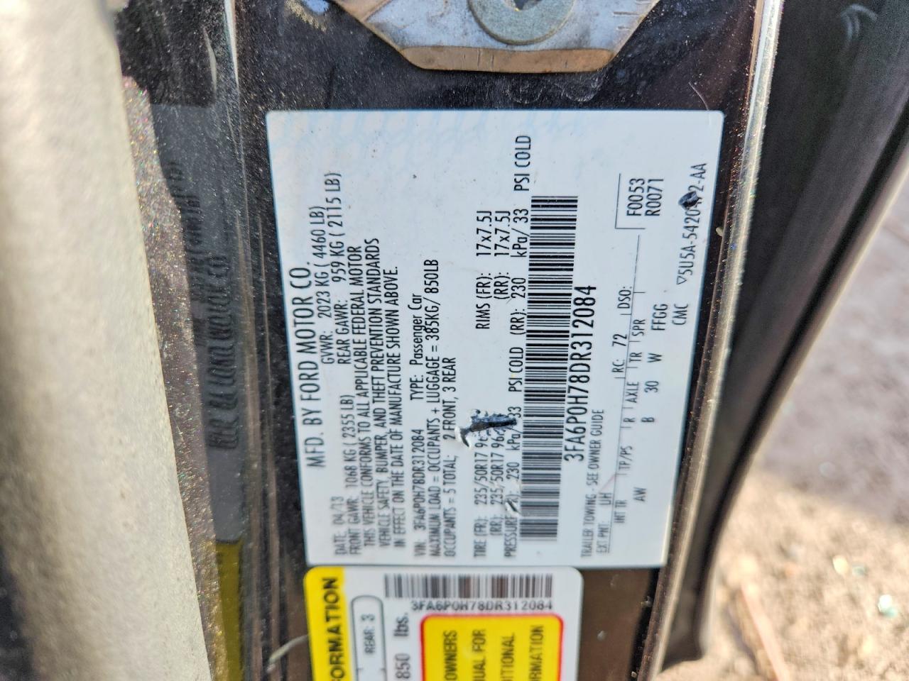 2013 FORD FUSION SE photo 23