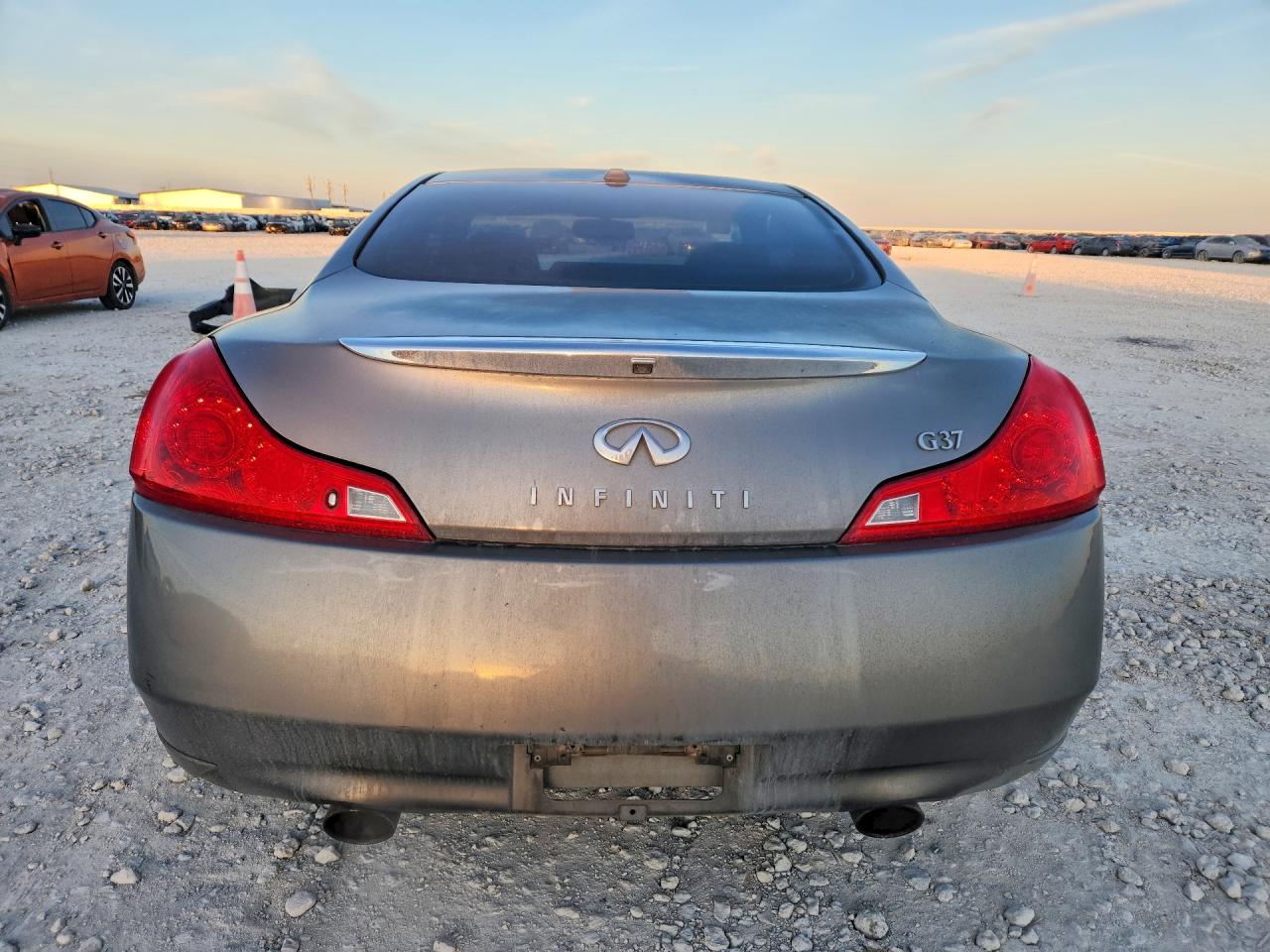 2009 INFINITI G37 COUPE BASE photo 6