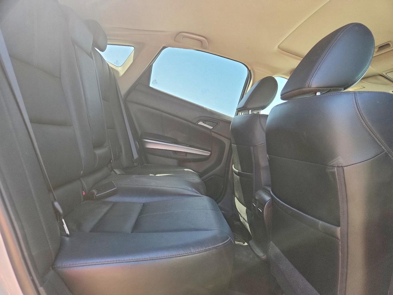 2013 HONDA CROSSTOUR EXL photo 10