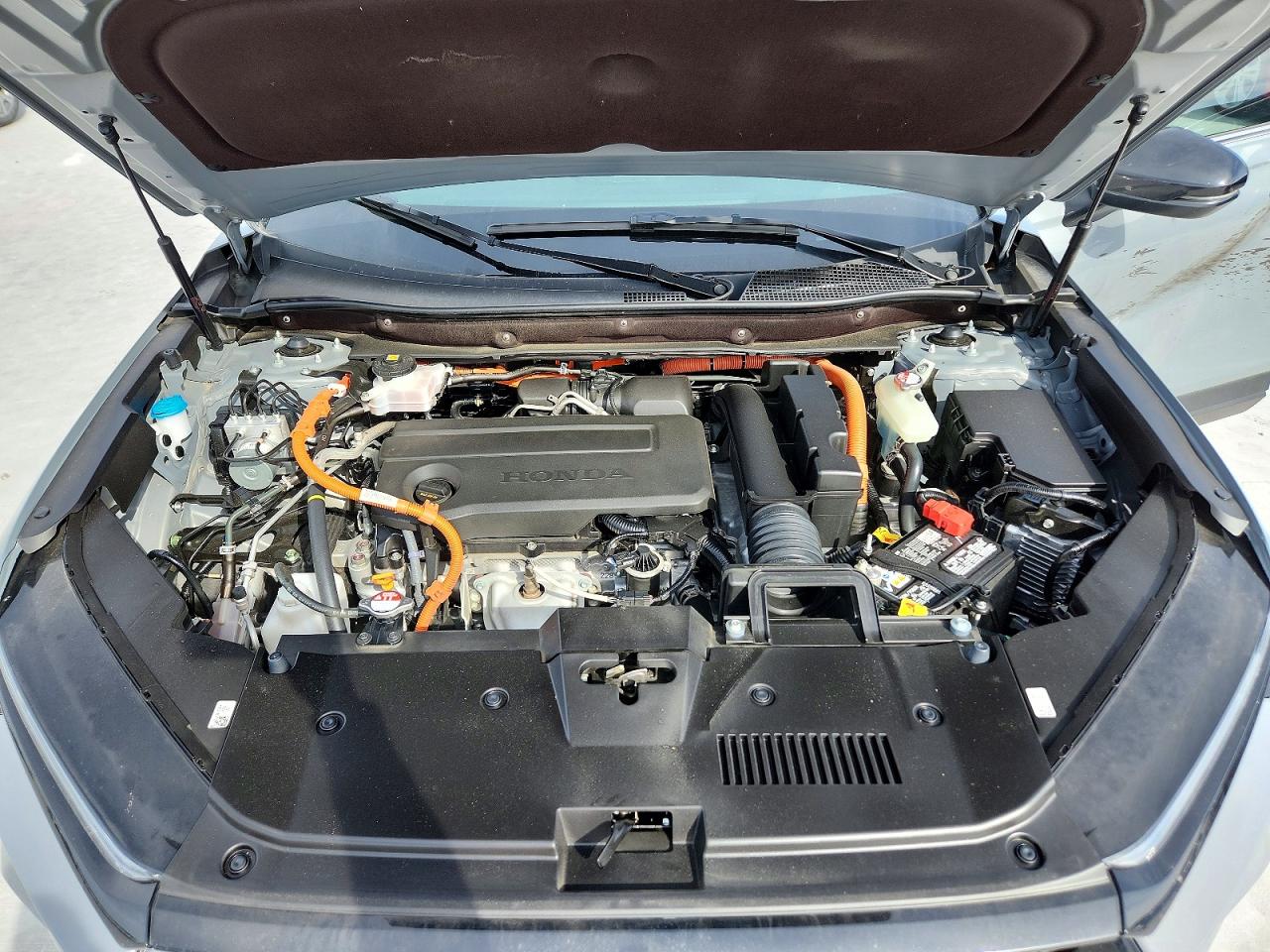 2025 HONDA CR-V SPORT TOURING photo 12