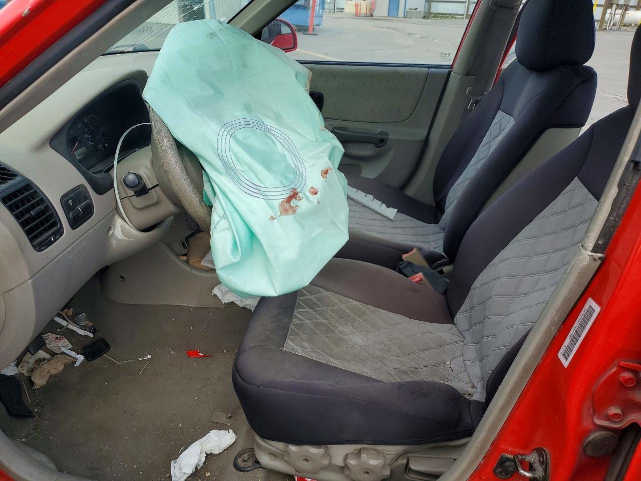 2003 HYUNDAI ACCENT photo 13