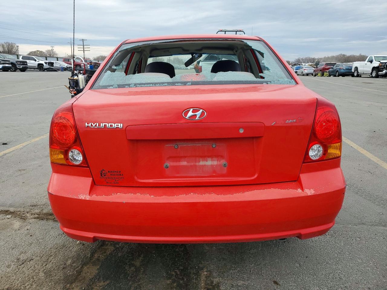 2003 HYUNDAI ACCENT photo 11