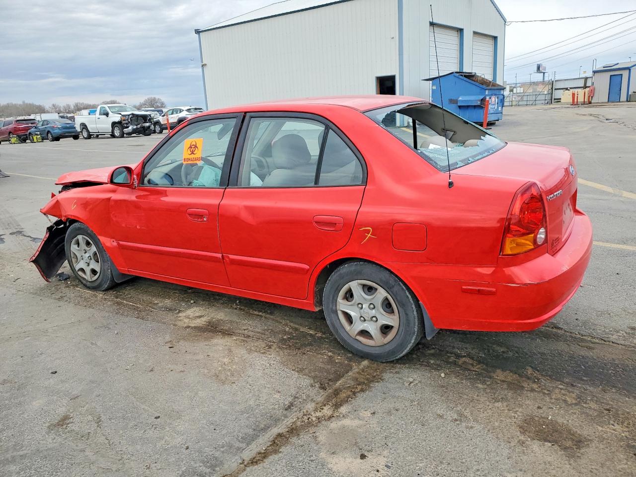 2003 HYUNDAI ACCENT photo 3