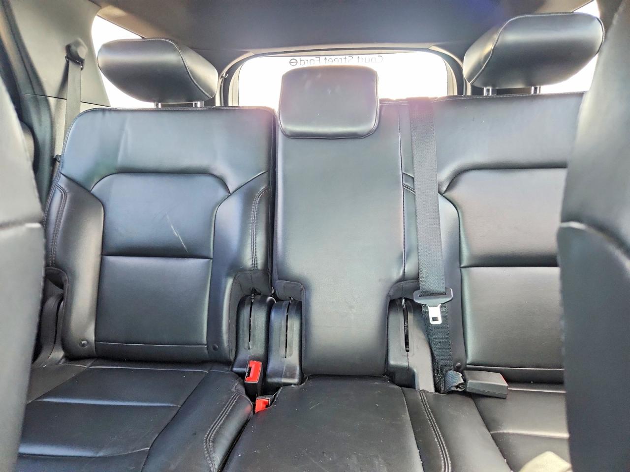 2019 FORD EXPLORER XLT photo 10