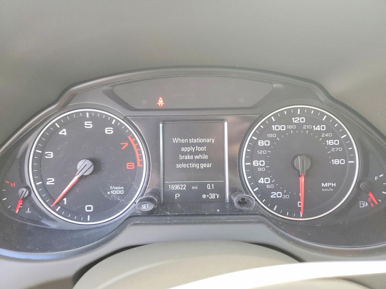 2011 AUDI Q5 PREMIUM PLUS photo 9