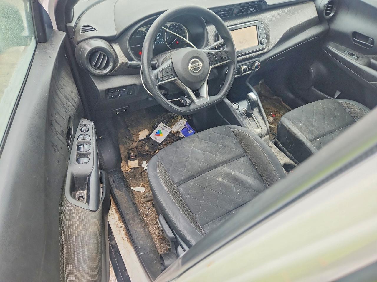 2020 NISSAN KICKS S photo 15