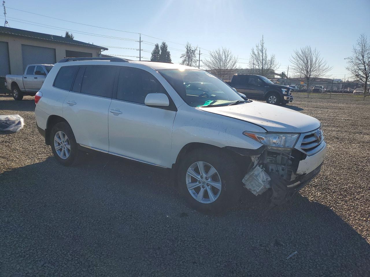 2013 TOYOTA HIGHLANDER PLUS photo 4