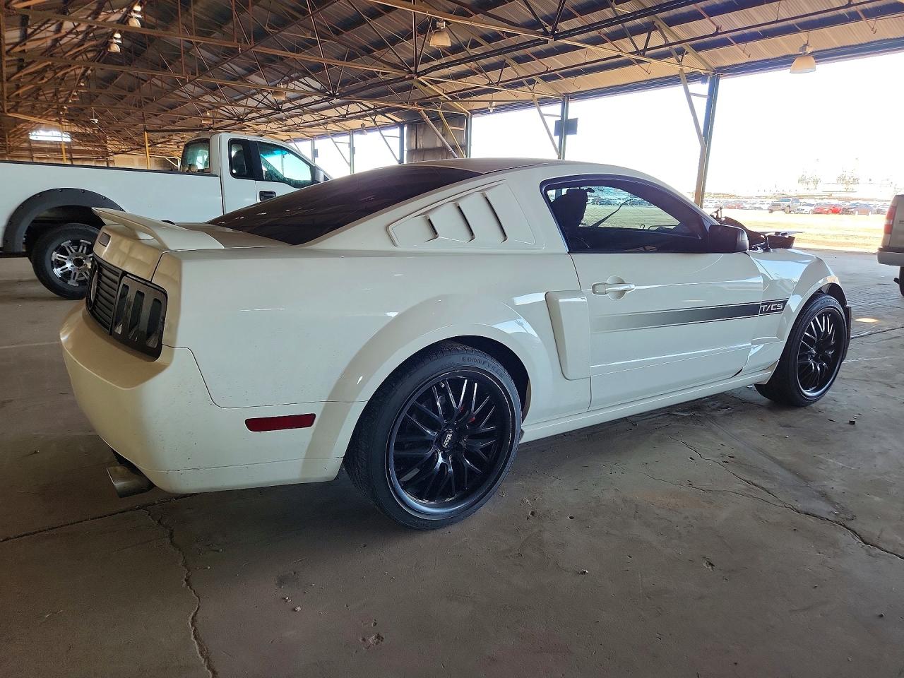 2007 FORD MUSTANG GT photo 3
