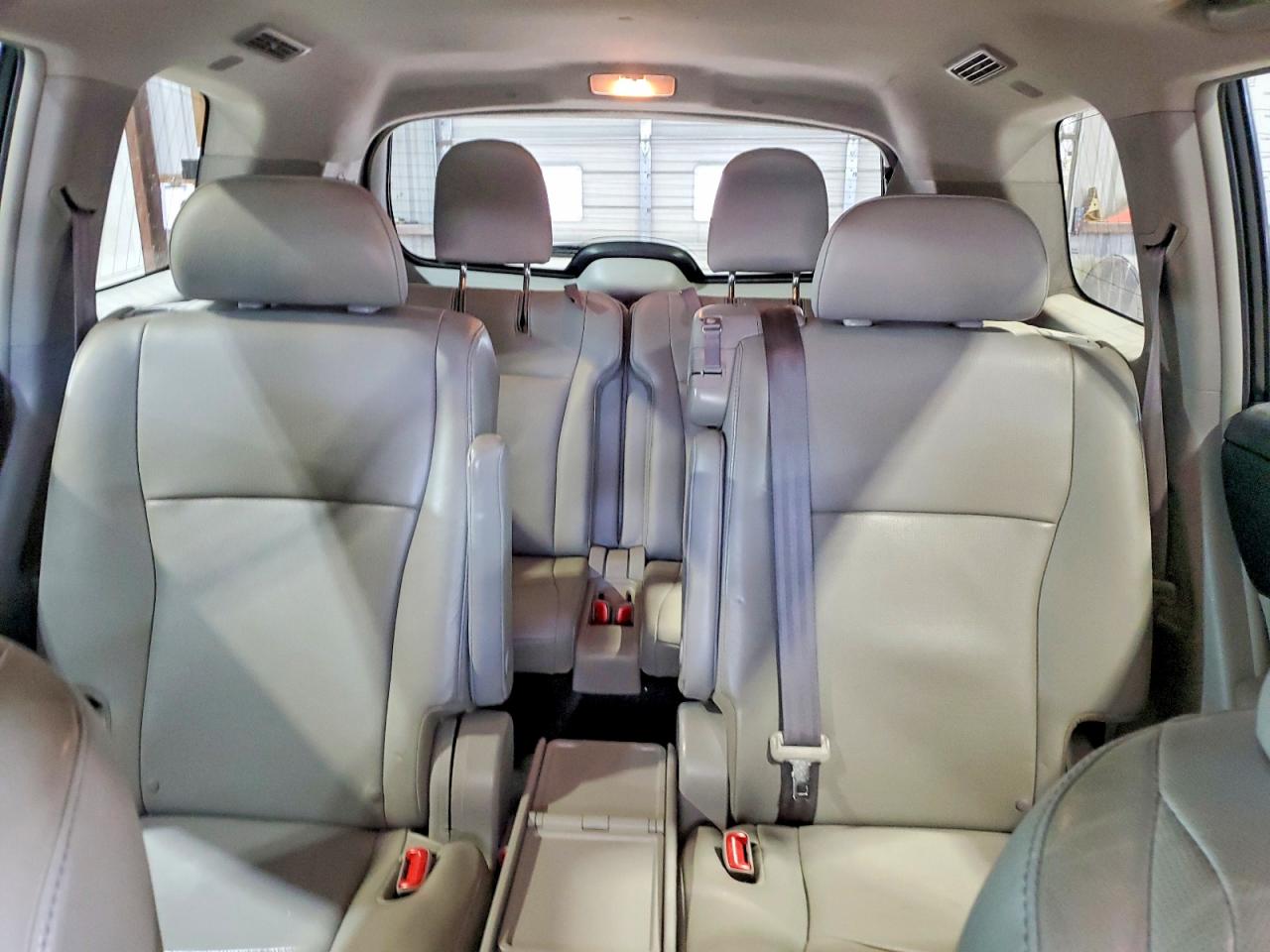 2013 TOYOTA HIGHLANDER LIMITED photo 19